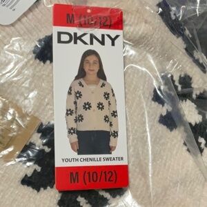 DKNY Youth Chenille Sweater – Size M (10/12)